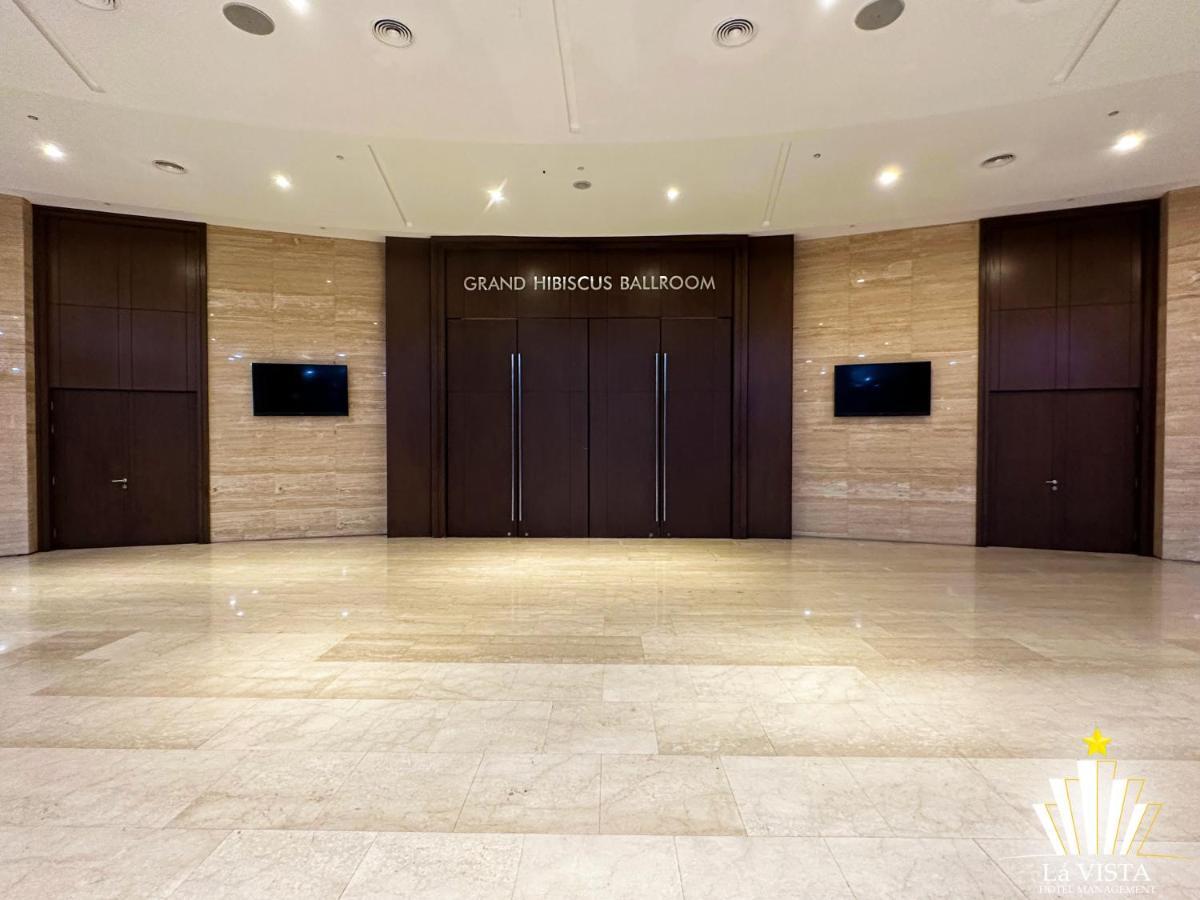 The Shore Hotel & Residences By La Vista Malacca Exterior photo