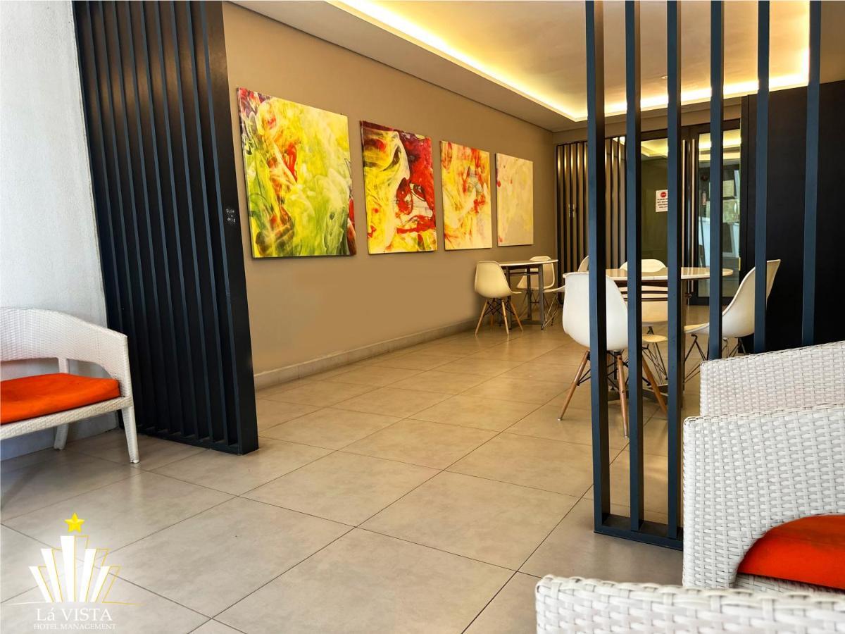 The Shore Hotel & Residences By La Vista Malacca Exterior photo