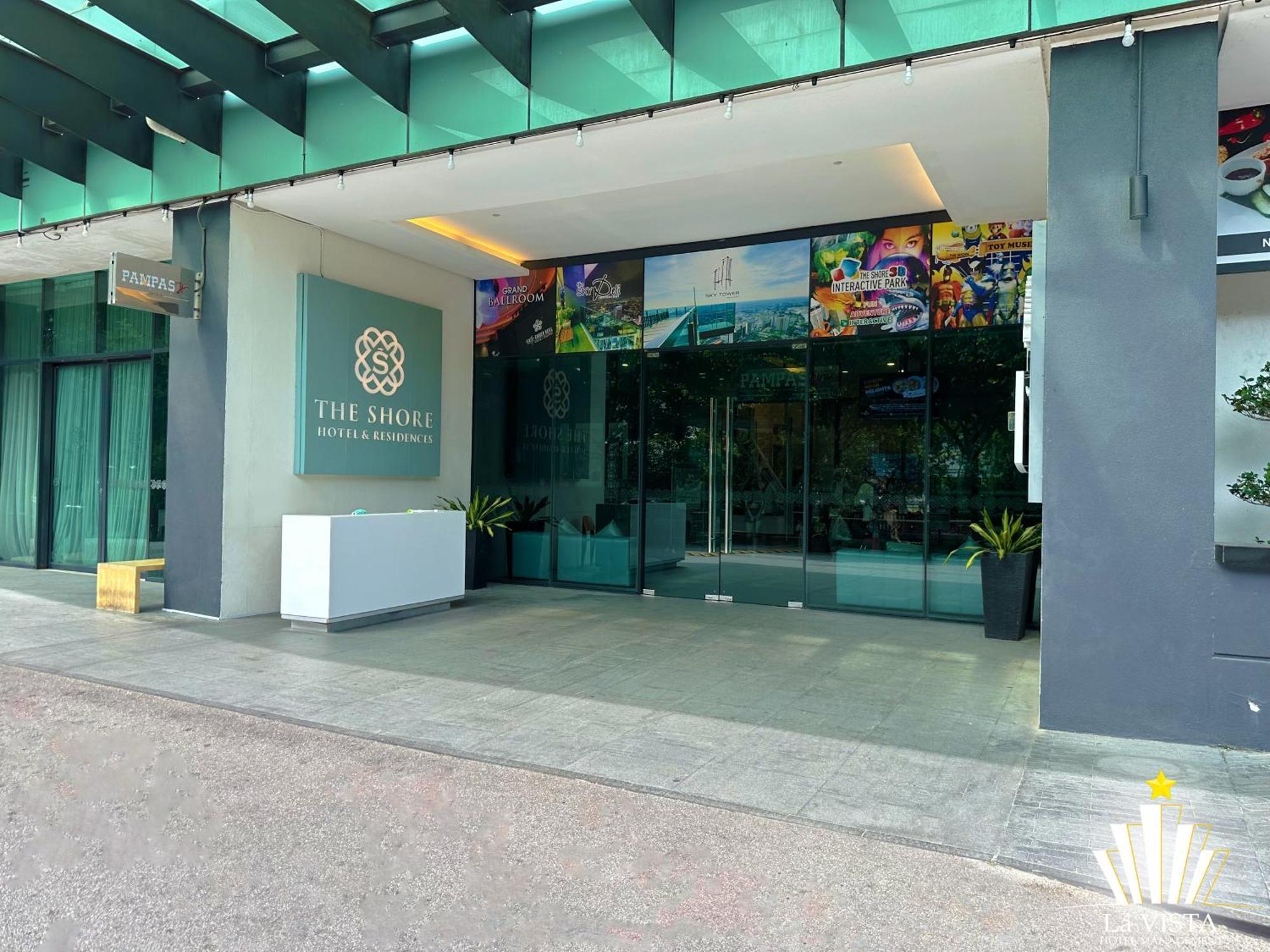 The Shore Hotel & Residences By La Vista Malacca Exterior photo